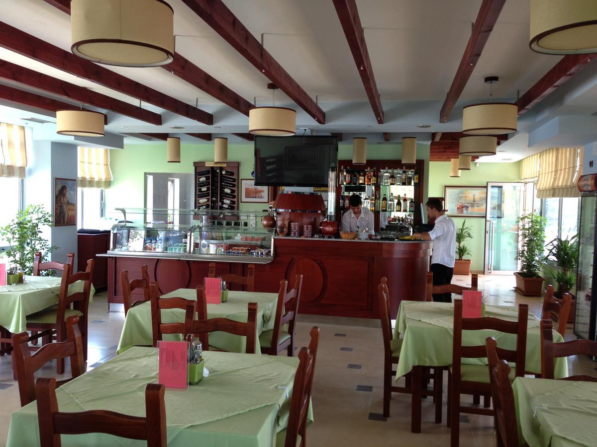 Hotel Alba Shëngjin Extérieur photo